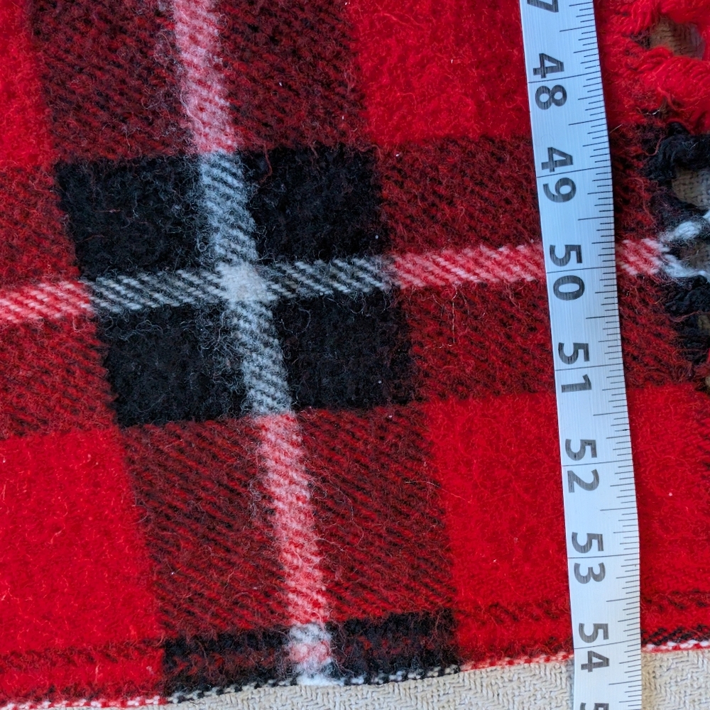 Vintage Faribo Acrylic Plaid Stadium Throw Lap Blanket 54' X 53" - Picture 5 of 6